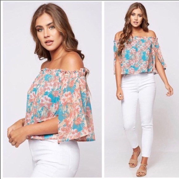 Peach Love California Tops - Turquoise flower top🌺